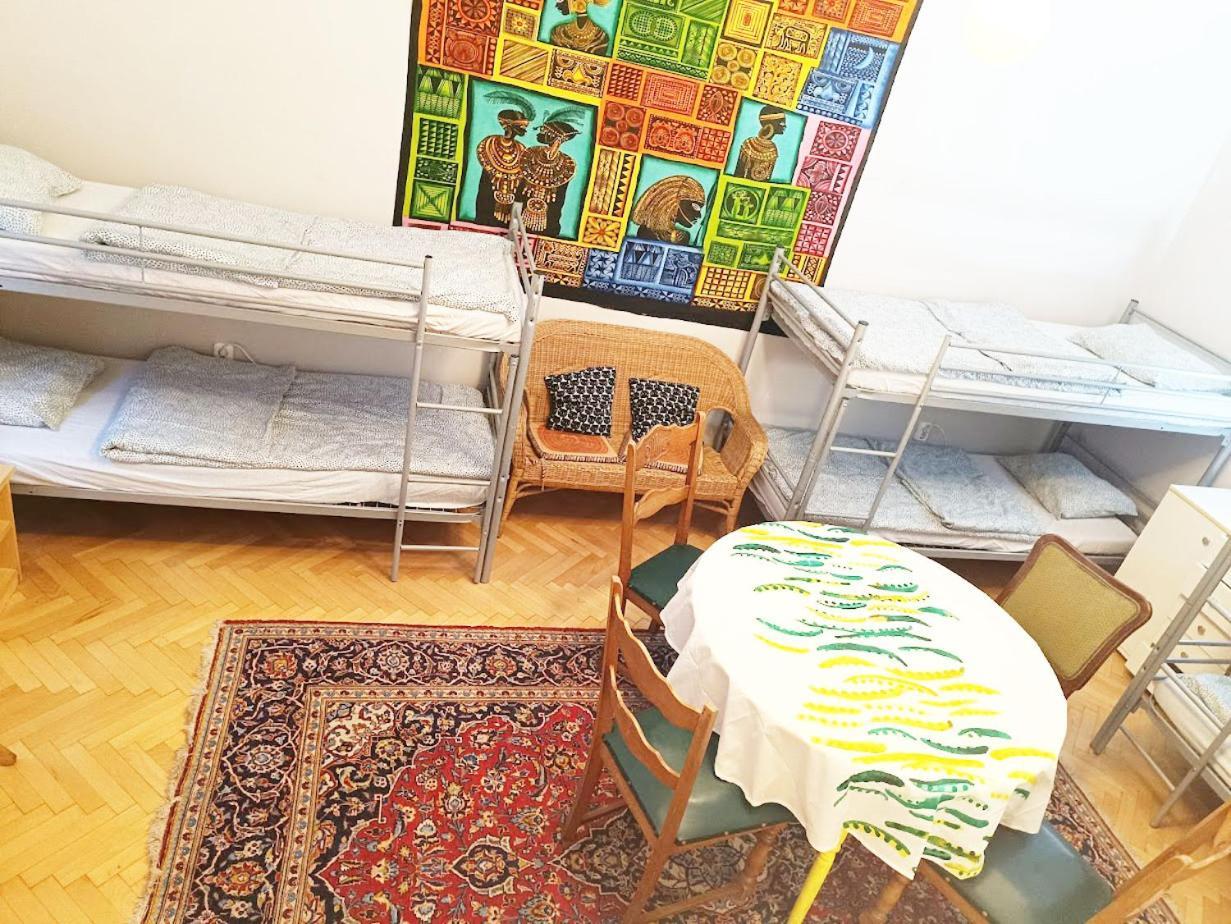 Bridgetown Hostel Budapest Eksteriør billede