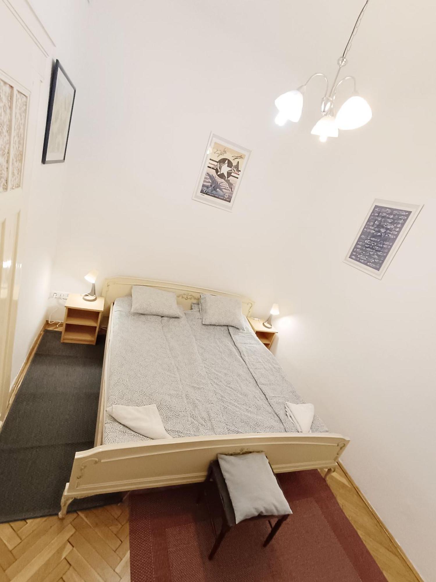 Bridgetown Hostel Budapest Eksteriør billede